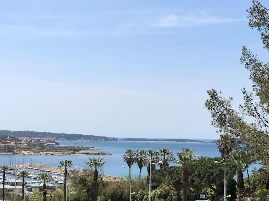 Appartement T2 Vue Mer, Piscine Et Stationnement. Six-Fours-les-Plages